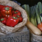 London's Unpackaged Grocery Store Eliminates Wasteful Packaging
